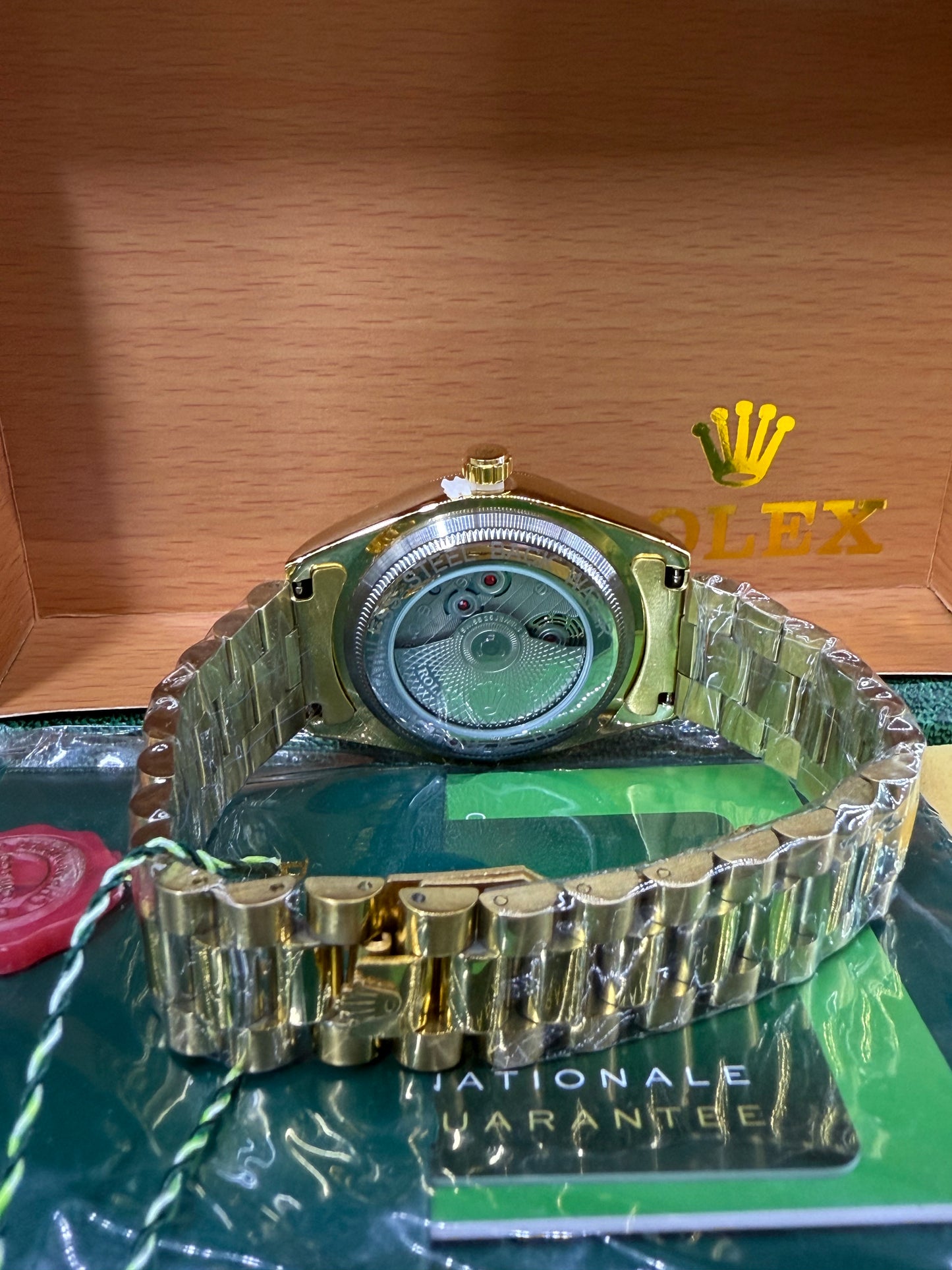 Date just 41mm full gold arabic dial
