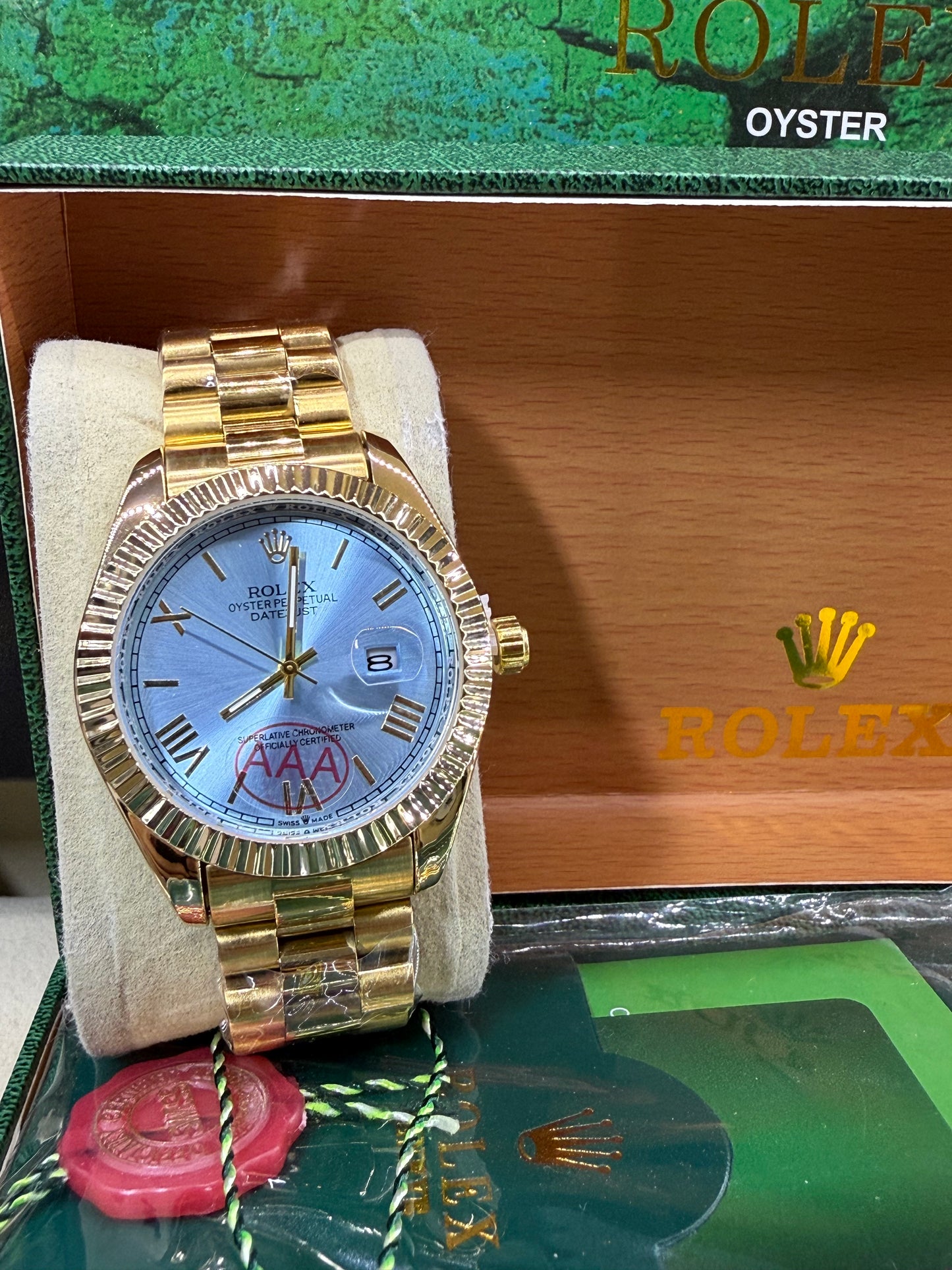 Date just 41mm gold sky arabic dial