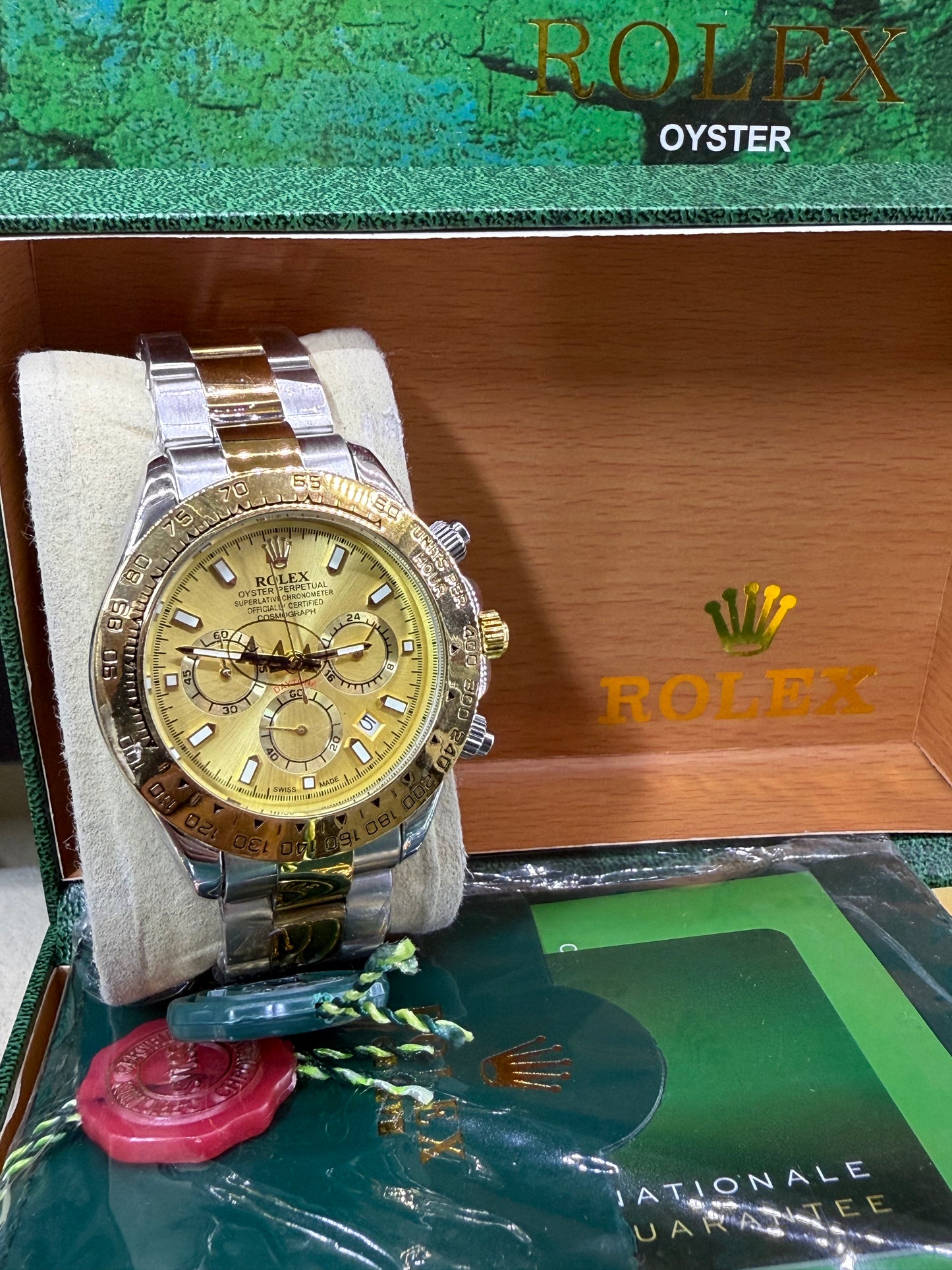 Daytona 40mm two tone gold dial