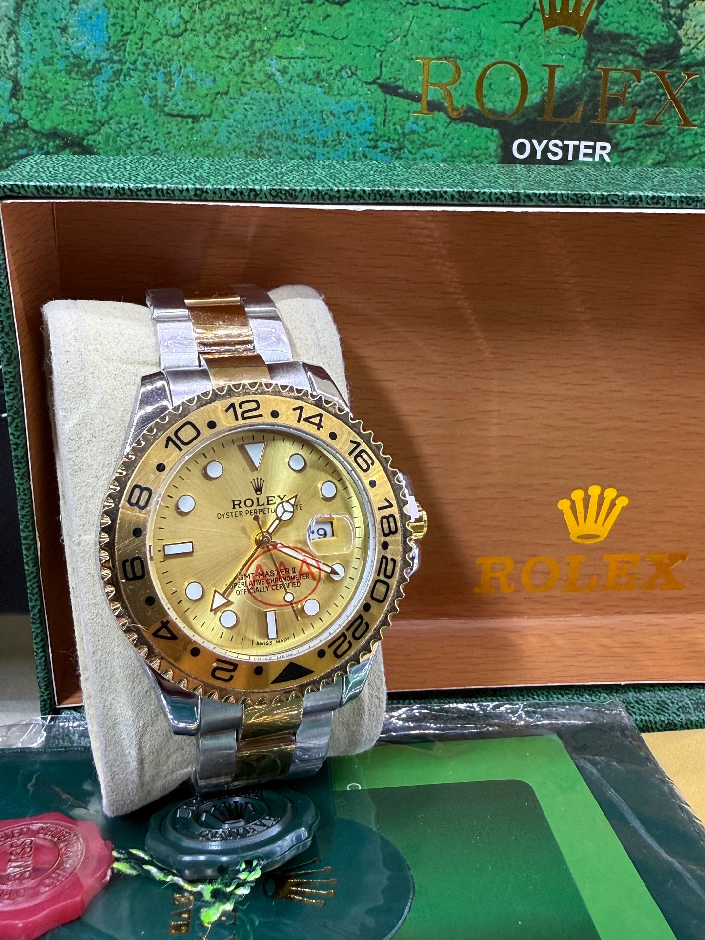 GMT master II 40mm two tone gold