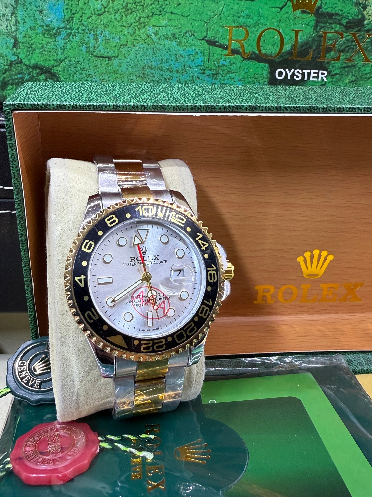 GMT master II 40mm two tone white dial
