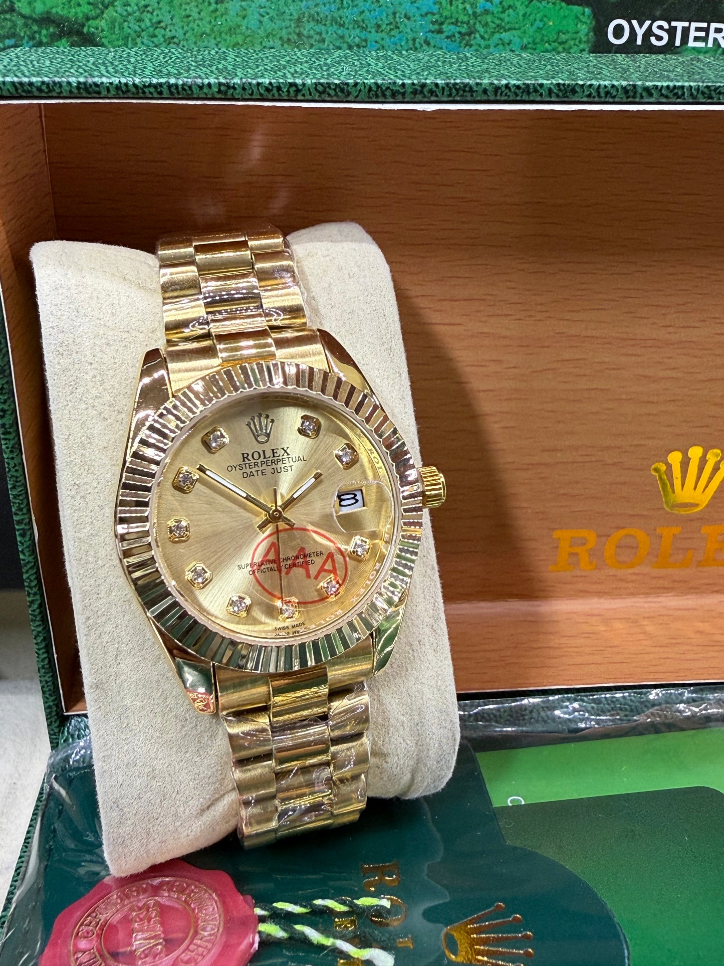 Date just 36mm full gold diamond dial