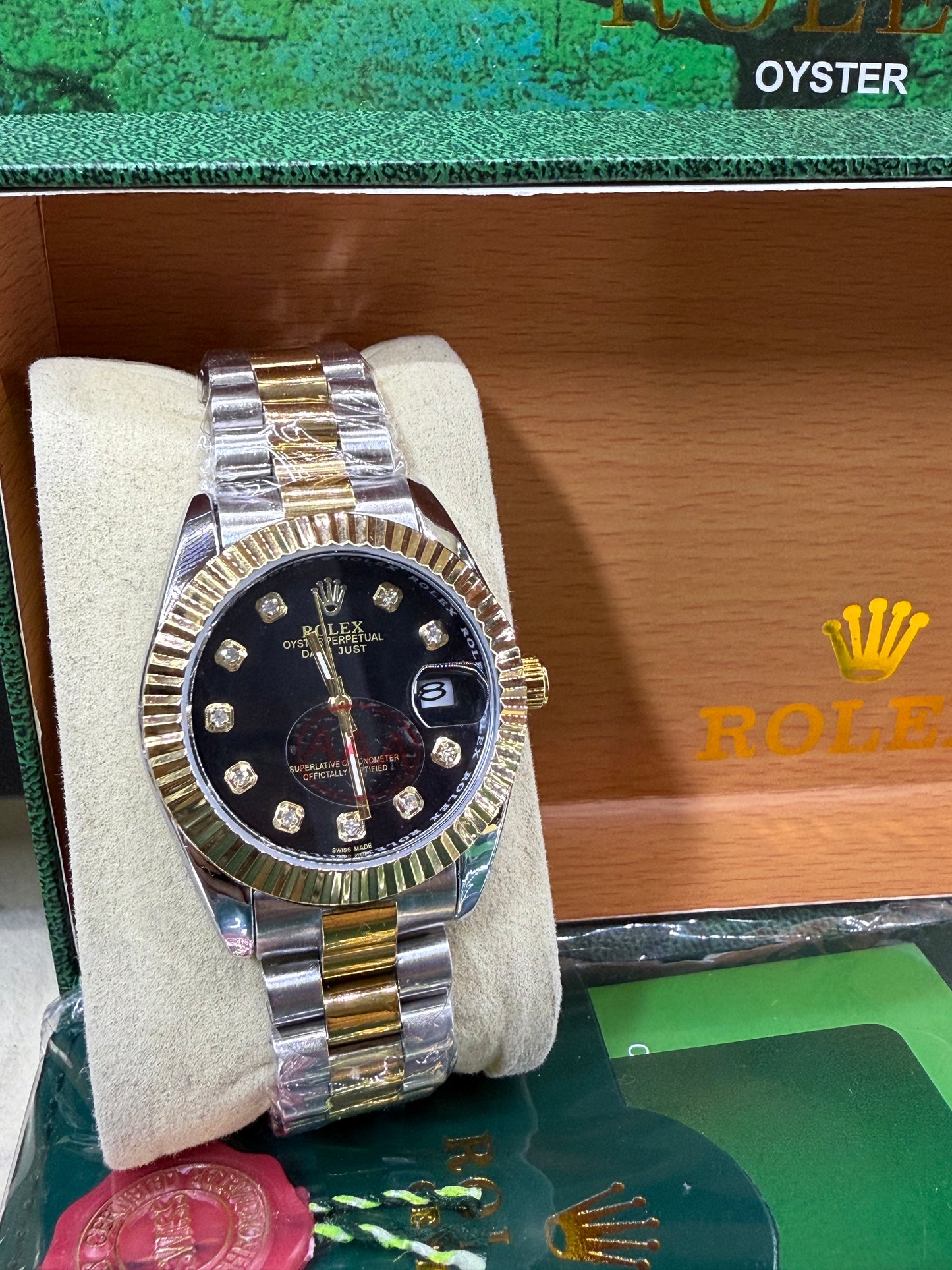 Date just 36mm two tone black diamond dial