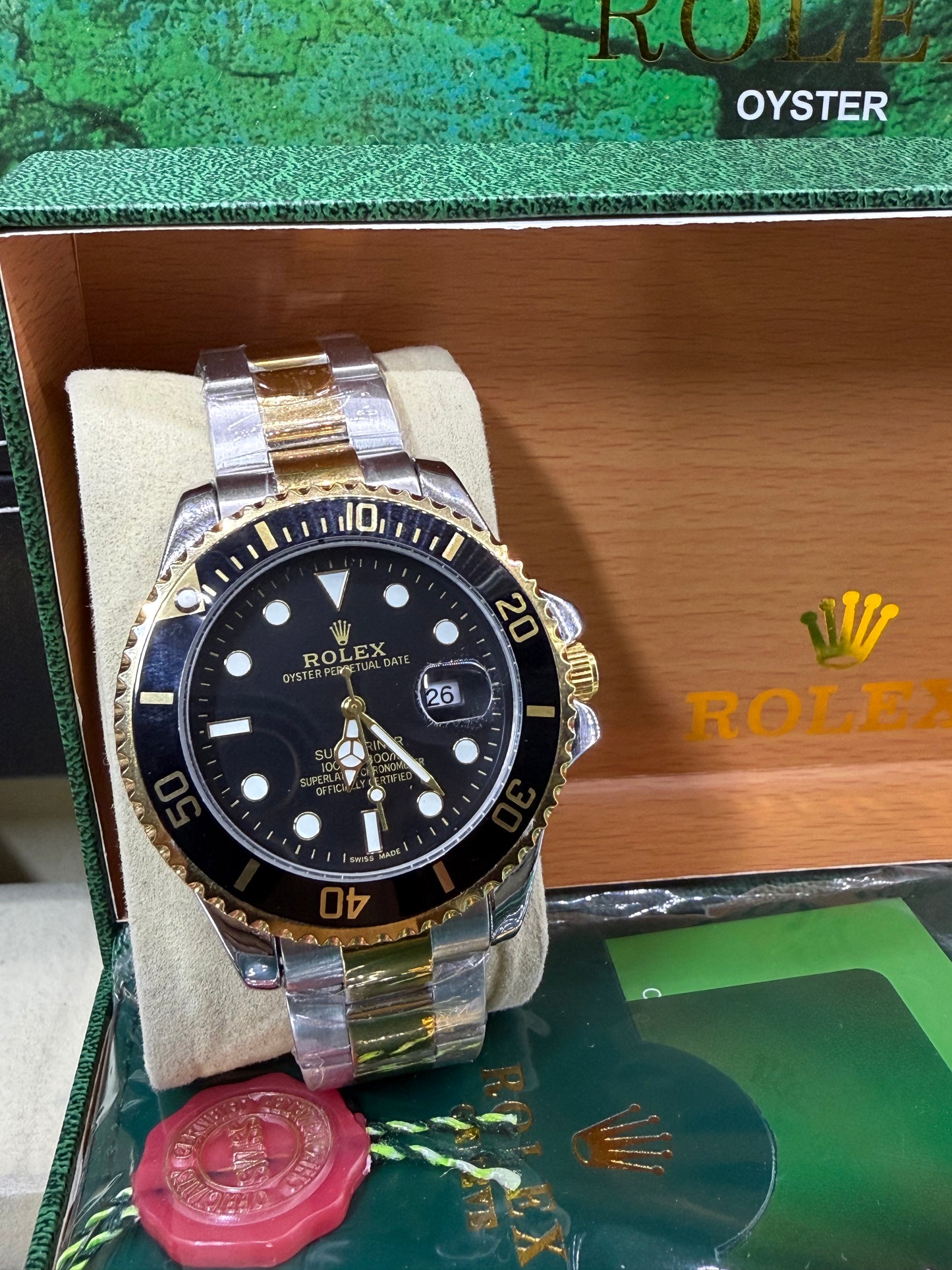 SUBMARINER 2-TONE BLACK CERAMIC BEZEL 40MM
