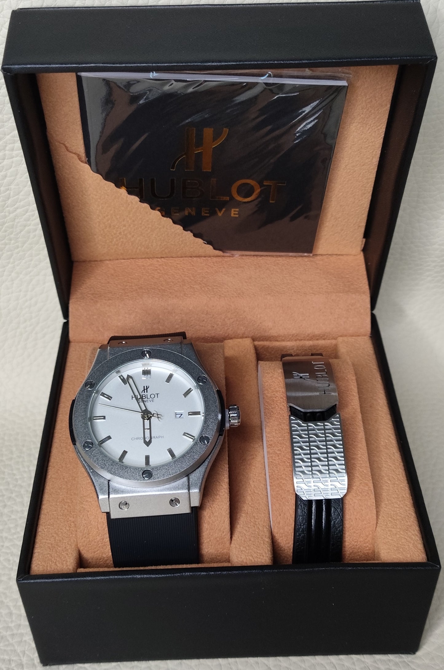 Hublot Classic Fusion Ceramic Titanium white dial
