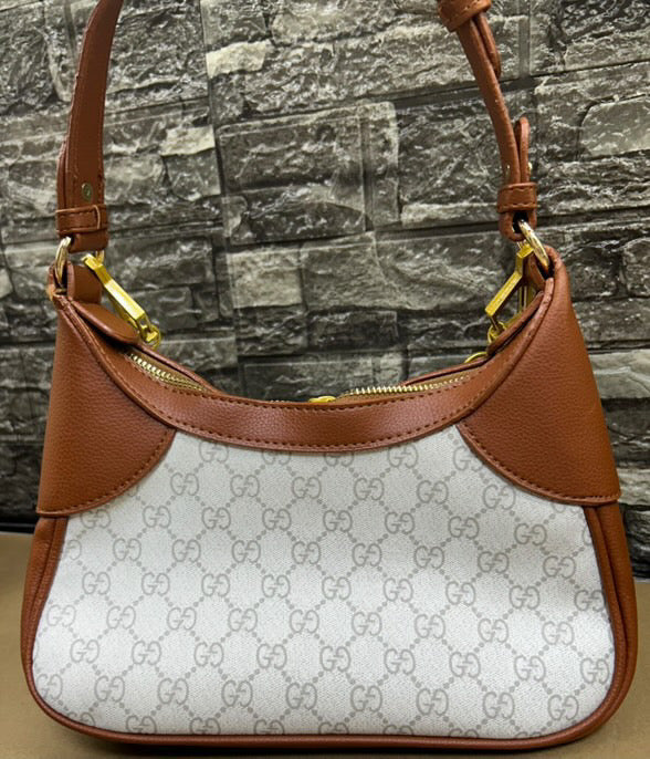 GUCCI no11 white-brown