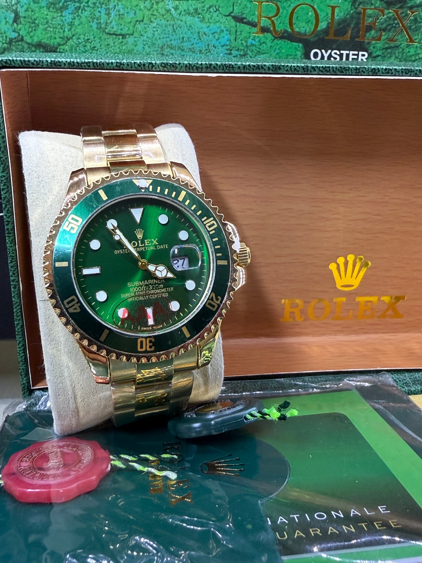 Submariner 40mm gold green dial