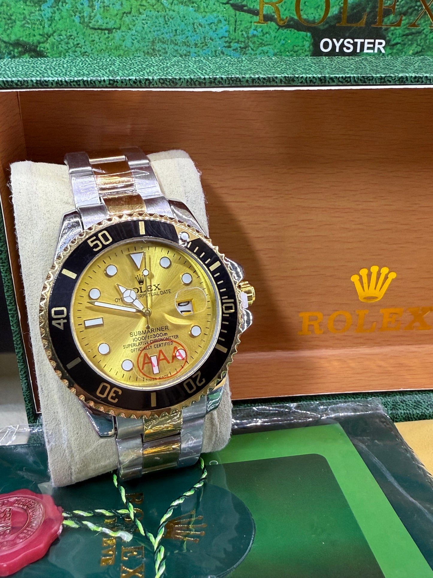 Submariner 40mm two tone gold dial