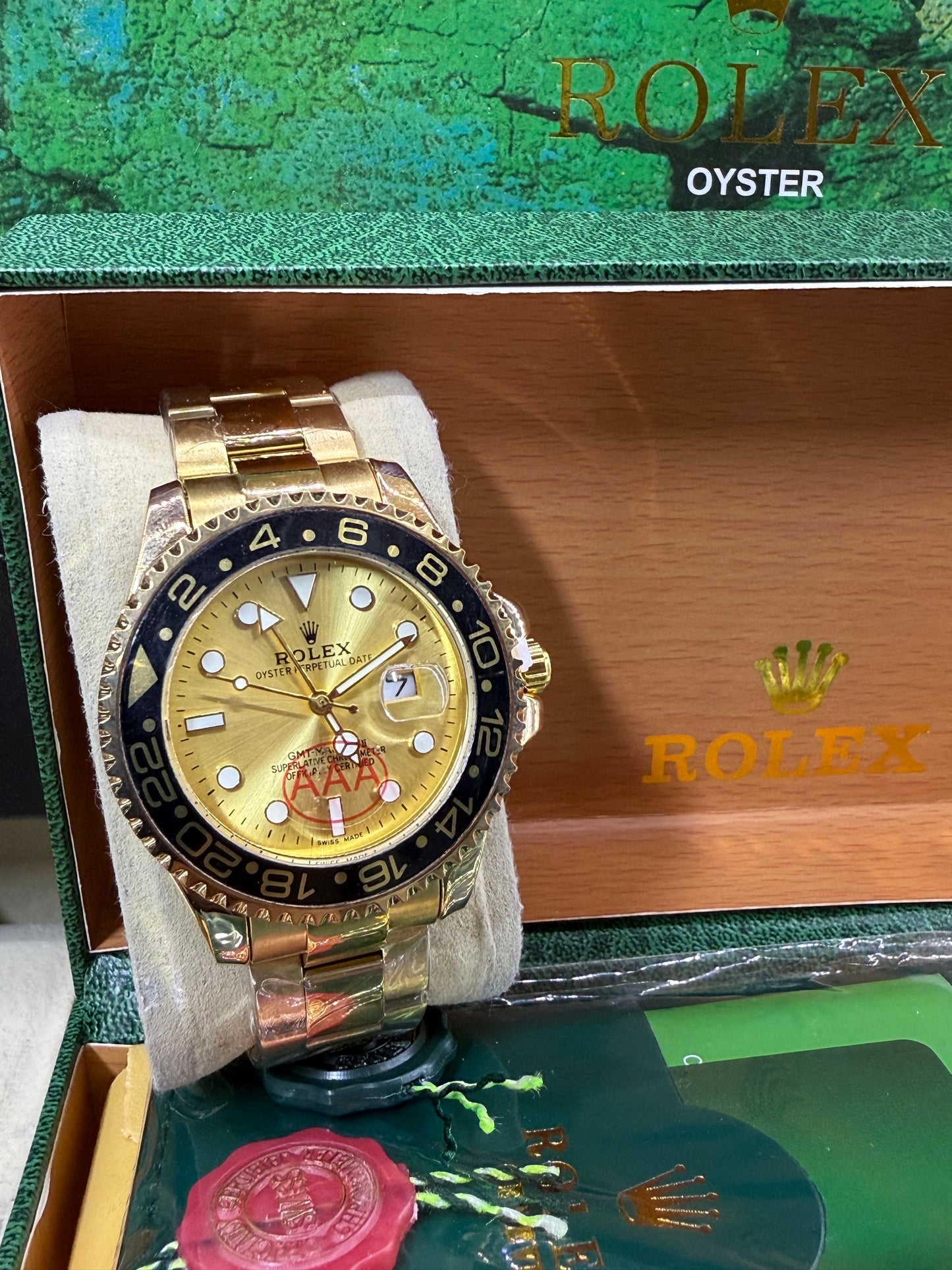 GMT master II 40mm gold